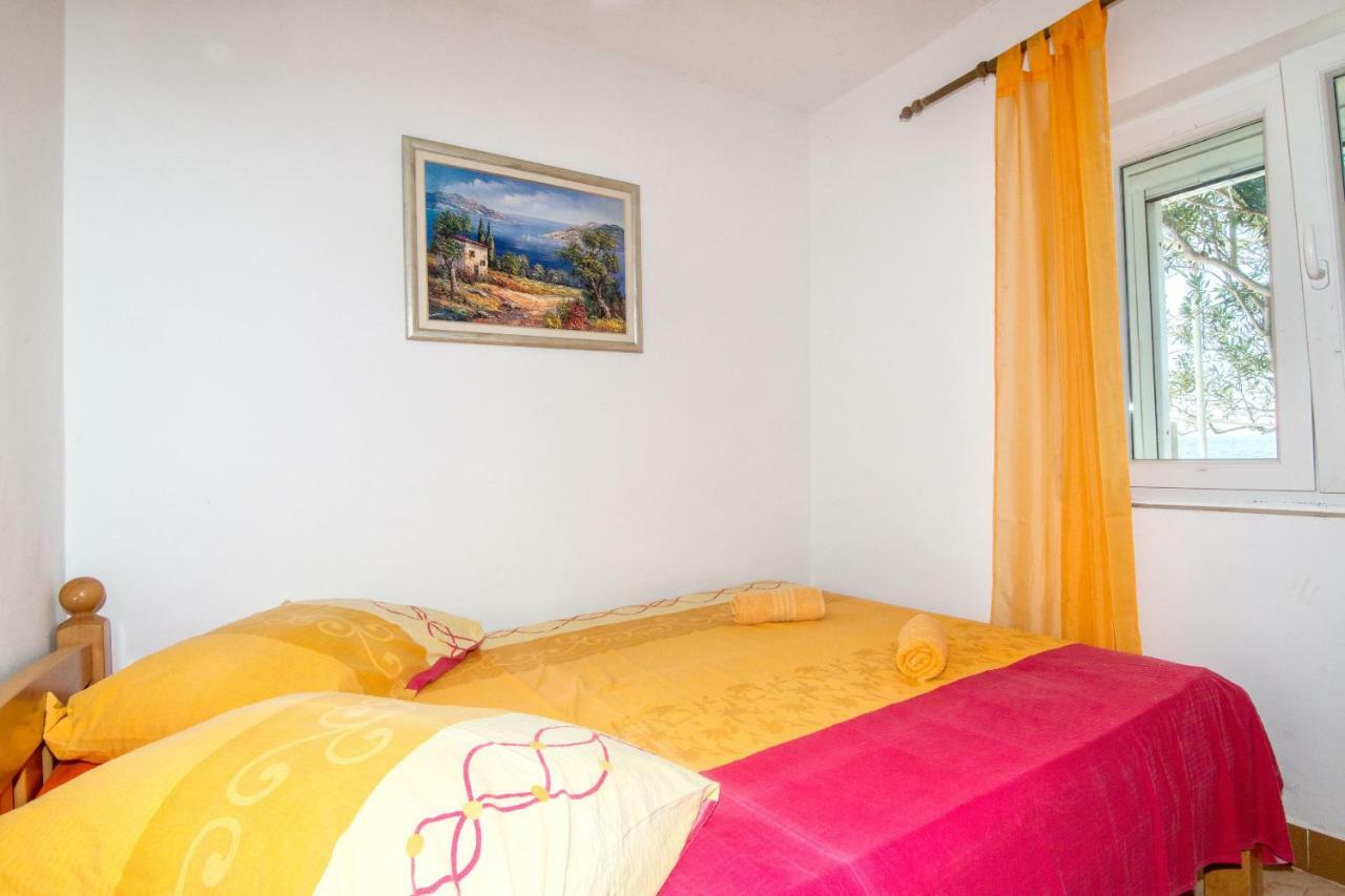 Apartments Robinzon Petar Gdinj المظهر الخارجي الصورة