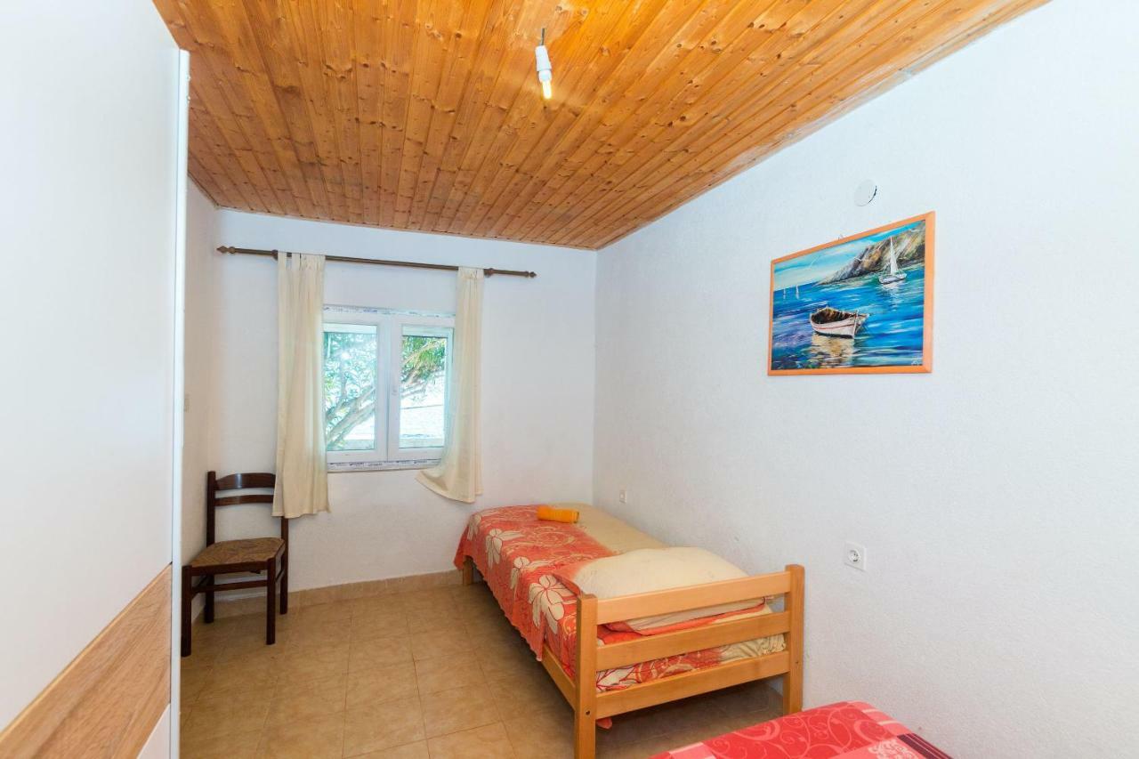 Apartments Robinzon Petar Gdinj المظهر الخارجي الصورة